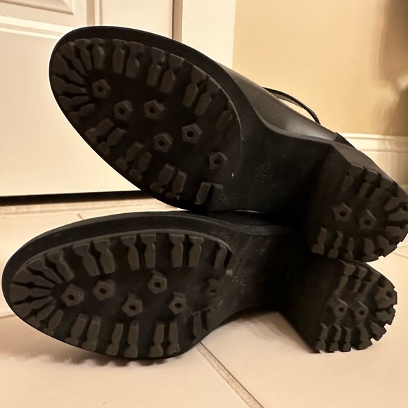 Chunky Zara Boots - Picture 3 of 6